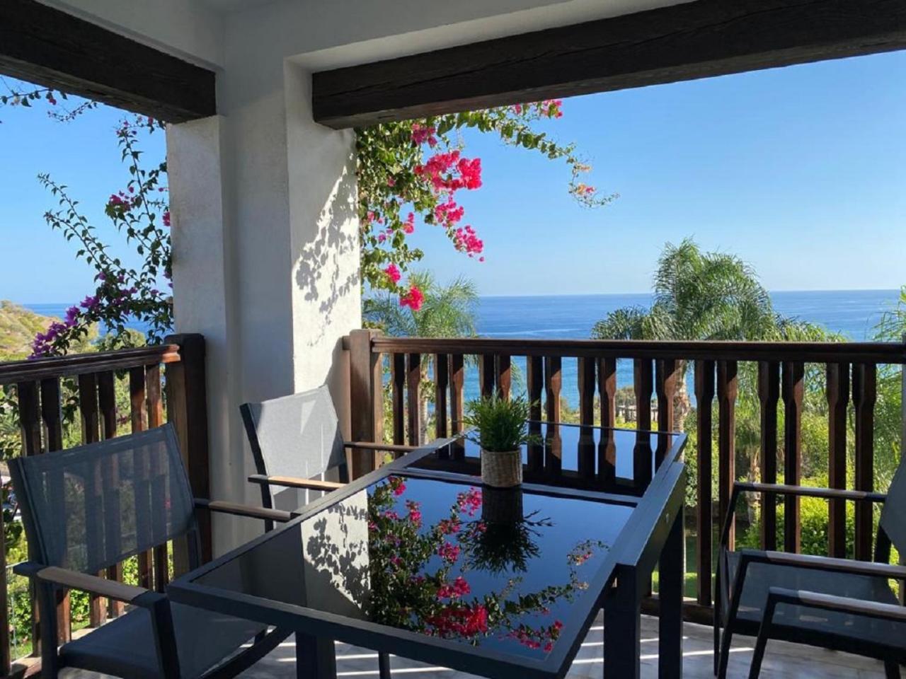 Sunandsea apartment Almunecar Bagian luar foto